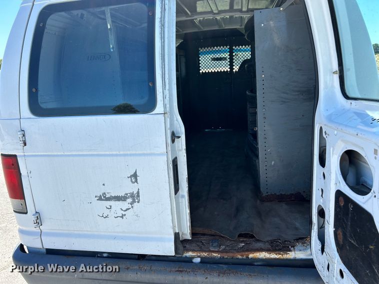 image for item NL9602 2005 Ford E-250  van
