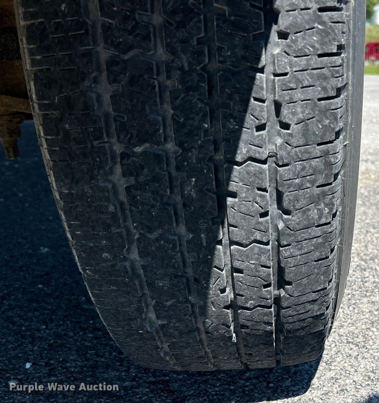 image for item NL9602 2005 Ford E-250  van