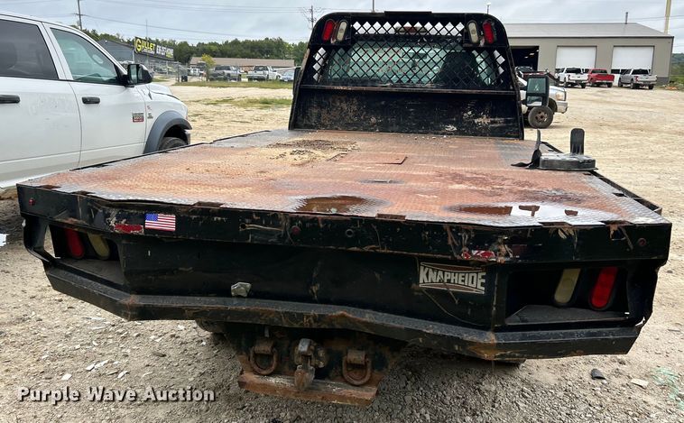 image for item NL9607 2012 Ford F550 Super Duty XL  flatbed truck