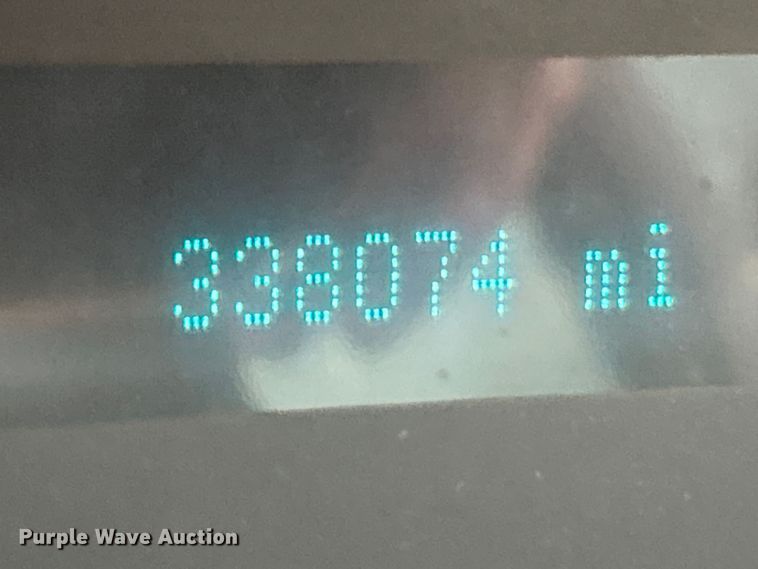 image for item NL9607 2012 Ford F550 Super Duty XL  flatbed truck