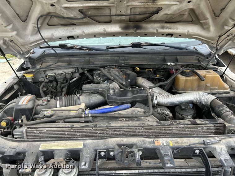 image for item NL9607 2012 Ford F550 Super Duty XL  flatbed truck