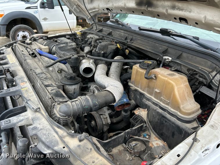 image for item NL9607 2012 Ford F550 Super Duty XL  flatbed truck