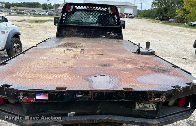 image for item NL9607 2012 Ford F550 Super Duty XL  flatbed truck