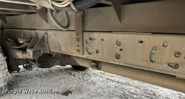 image for item NL9607 2012 Ford F550 Super Duty XL  flatbed truck