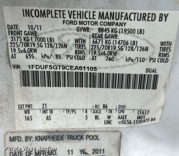 image for item NL9607 2012 Ford F550 Super Duty XL  flatbed truck