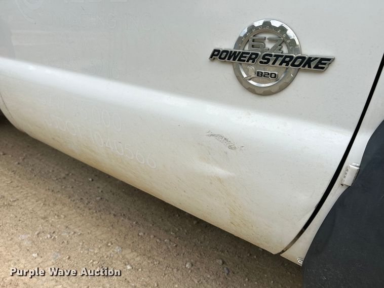 image for item NL9609 2012 Ford F550 Super Duty XL  flatbed truck