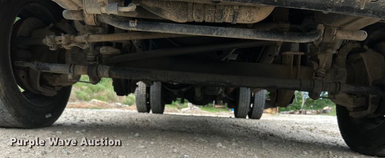 image for item NL9609 2012 Ford F550 Super Duty XL  flatbed truck