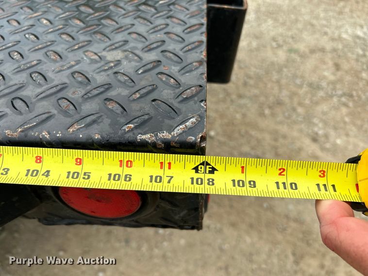 image for item NL9610 2018 Ford F550 Super Duty XL  Crew Cab flatbed truck