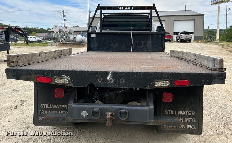 image for item NL9611 2007 Ford F650 Super Duty XL  flatbed truck