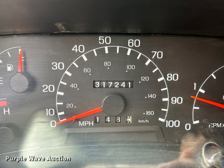 image for item NL9611 2007 Ford F650 Super Duty XL  flatbed truck