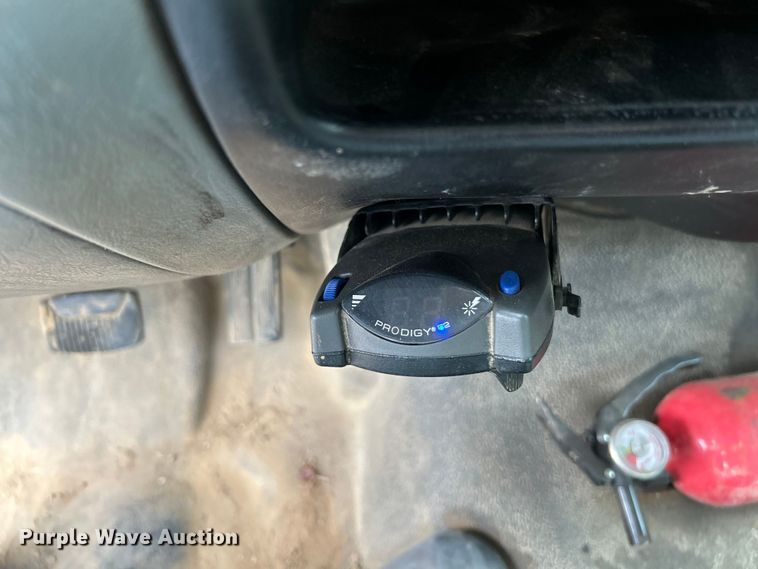 image for item NL9611 2007 Ford F650 Super Duty XL  flatbed truck