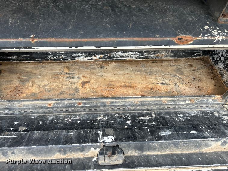 image for item NL9611 2007 Ford F650 Super Duty XL  flatbed truck