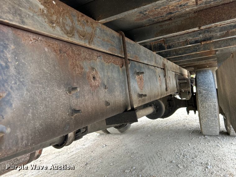 image for item NL9611 2007 Ford F650 Super Duty XL  flatbed truck