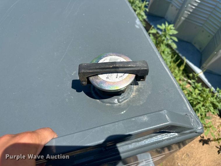 image for item NM9490 Buckshot T-990  tank trailer