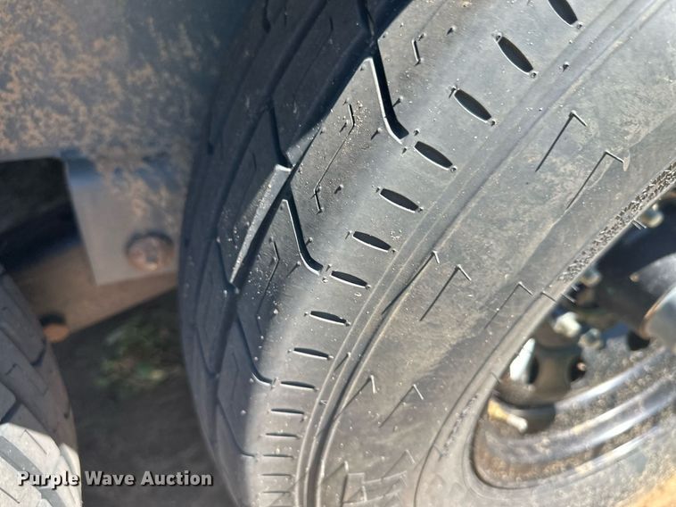 image for item NM9490 Buckshot T-990  tank trailer