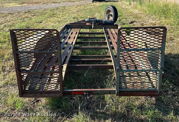 image for item NP9455 2014 Leon's Welding  car trailer