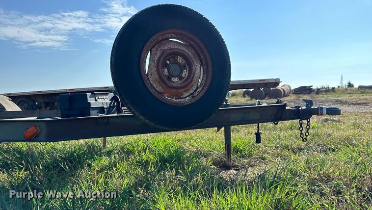 image for item NP9455 2014 Leon's Welding  car trailer