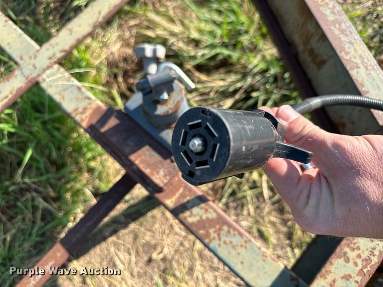 image for item NP9455 2014 Leon's Welding  car trailer