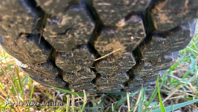 image for item NP9455 2014 Leon's Welding  car trailer