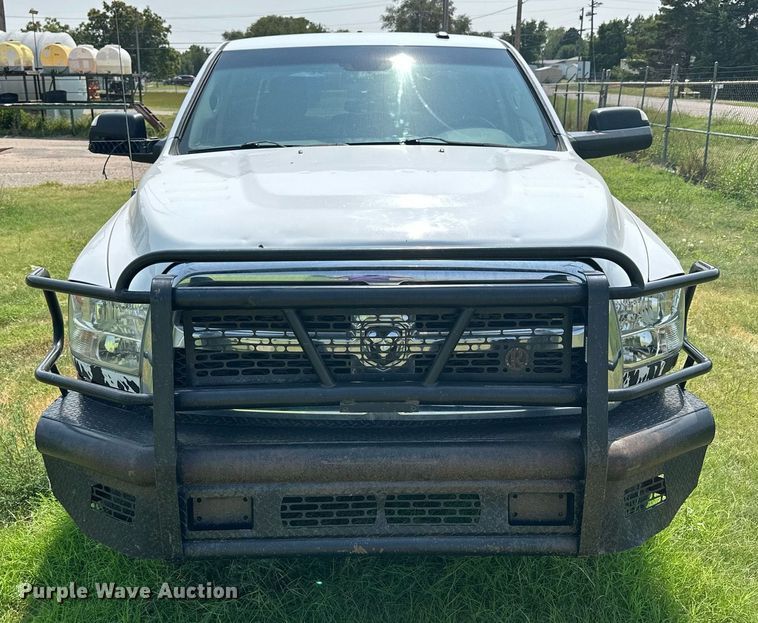 image for item NP9469 2013 Dodge Ram 2500  Crew Cab pickup truck