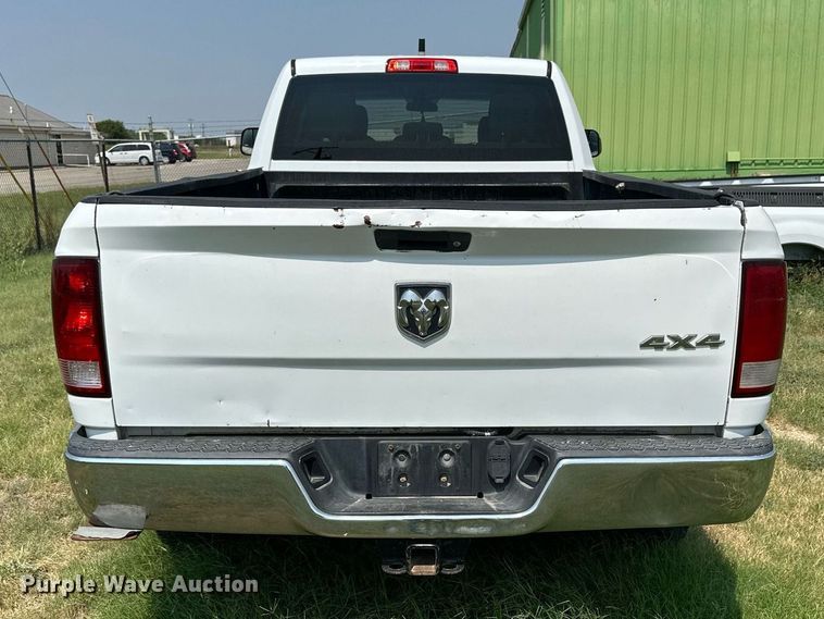 image for item NP9469 2013 Dodge Ram 2500  Crew Cab pickup truck