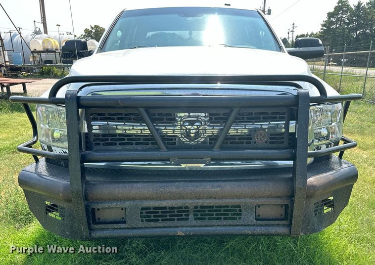image for item NP9469 2013 Dodge Ram 2500  Crew Cab pickup truck