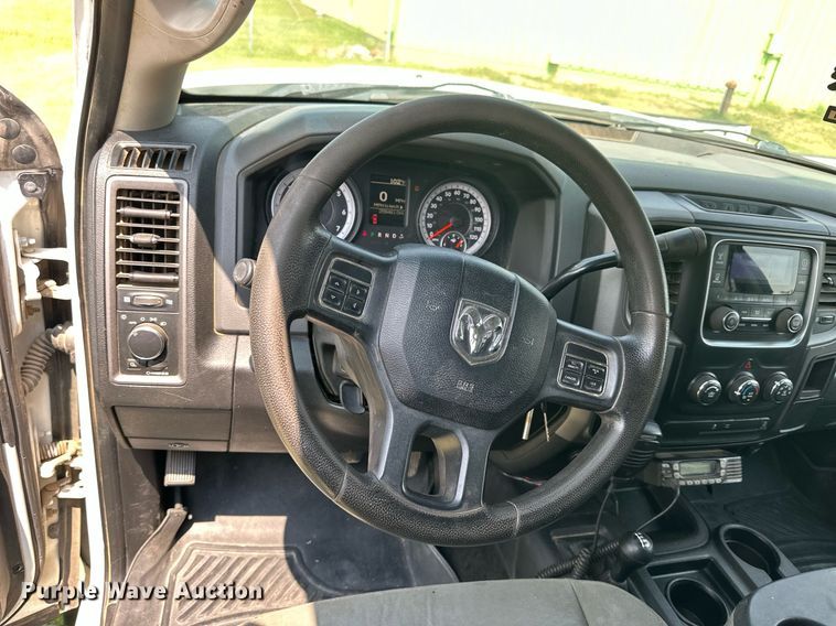 image for item NP9469 2013 Dodge Ram 2500  Crew Cab pickup truck