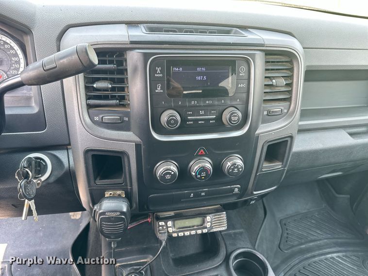 image for item NP9469 2013 Dodge Ram 2500  Crew Cab pickup truck
