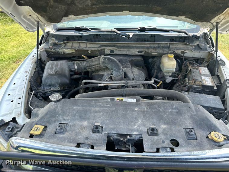 image for item NP9469 2013 Dodge Ram 2500  Crew Cab pickup truck