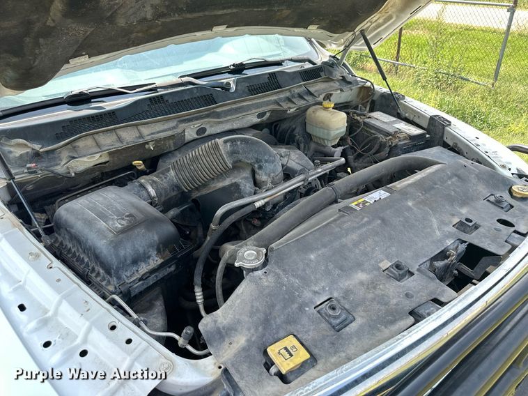 image for item NP9469 2013 Dodge Ram 2500  Crew Cab pickup truck