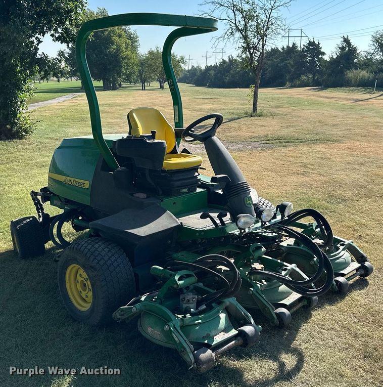 image for item NP9471 John Deere 8800 lawn mower