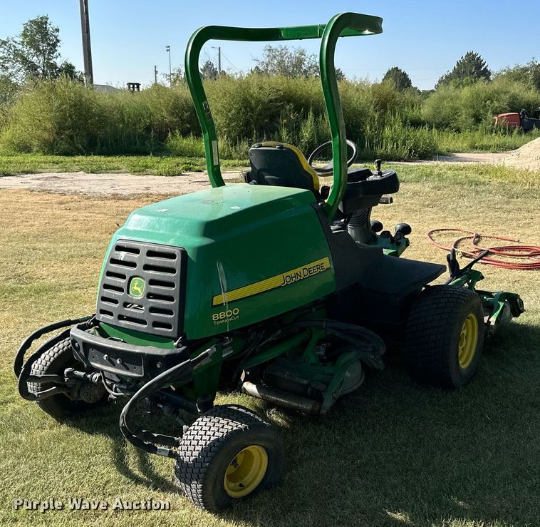 image for item NP9471 John Deere 8800 lawn mower