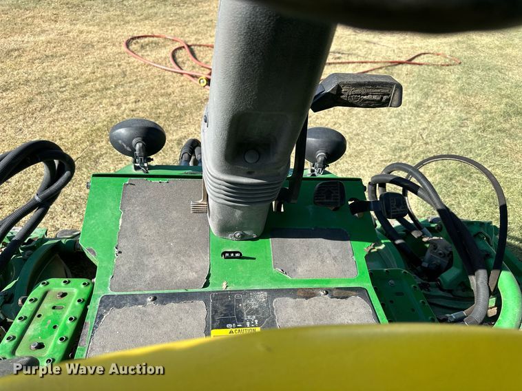 image for item NP9471 John Deere 8800 lawn mower