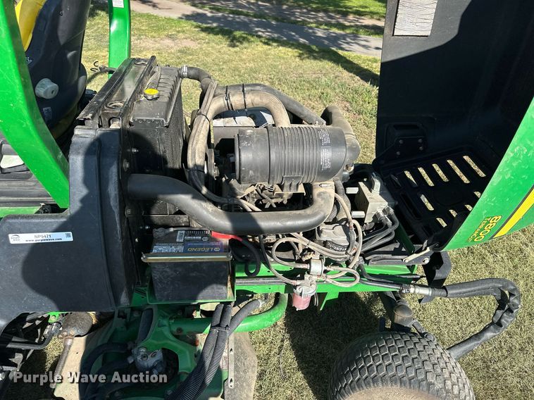 image for item NP9471 John Deere 8800 lawn mower