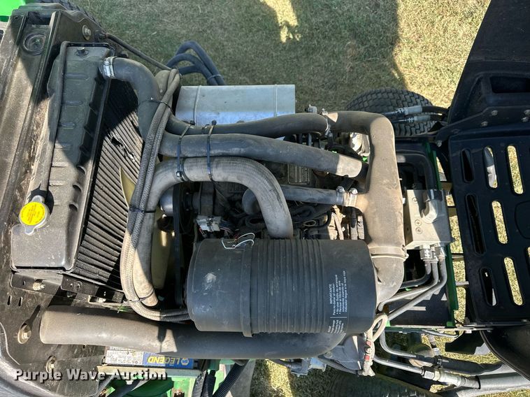 image for item NP9471 John Deere 8800 lawn mower