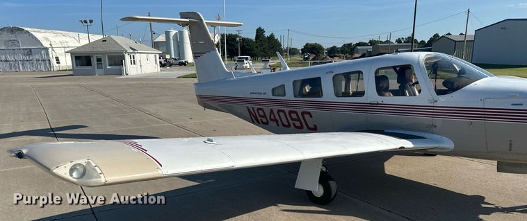 image for item NP9949 1978 Piper Lance II PA32RT-300  airplane