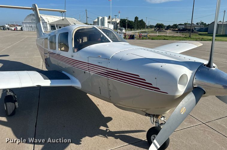 image for item NP9949 1978 Piper Lance II PA32RT-300  airplane