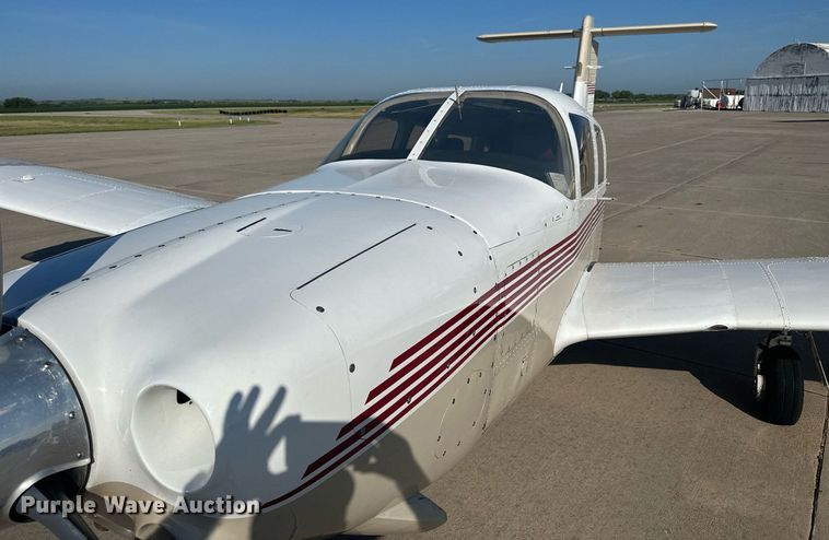 image for item NP9949 1978 Piper Lance II PA32RT-300  airplane