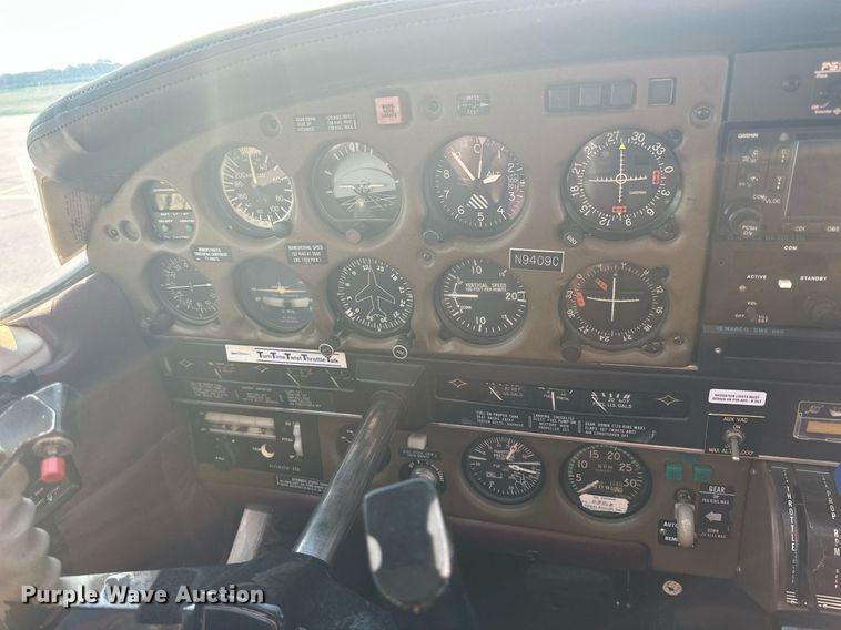 image for item NP9949 1978 Piper Lance II PA32RT-300  airplane