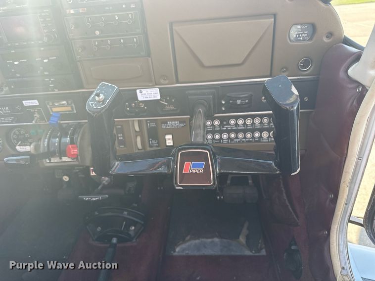 image for item NP9949 1978 Piper Lance II PA32RT-300  airplane