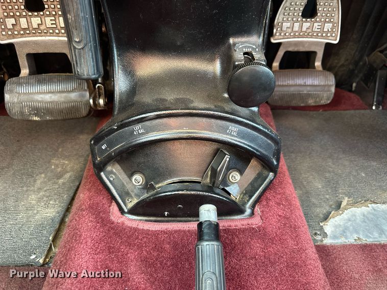 image for item NP9949 1978 Piper Lance II PA32RT-300  airplane