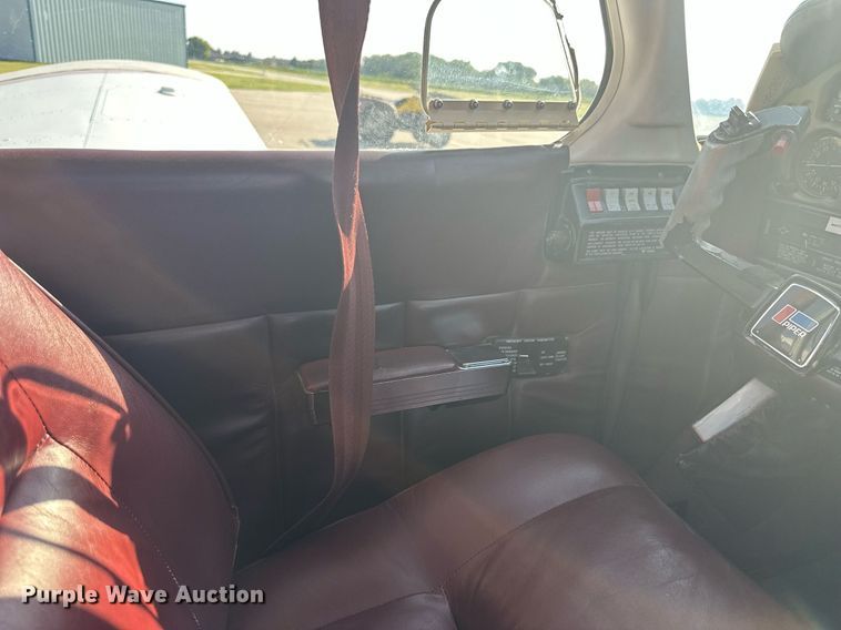 image for item NP9949 1978 Piper Lance II PA32RT-300  airplane