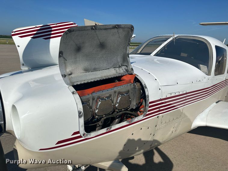 image for item NP9949 1978 Piper Lance II PA32RT-300  airplane