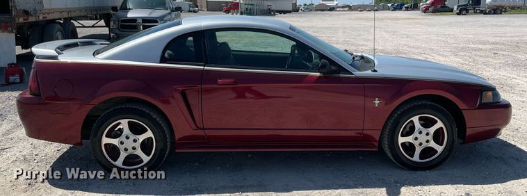 image for item NT9409 2001 Ford Mustang