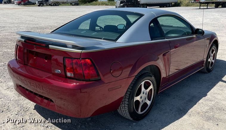 image for item NT9409 2001 Ford Mustang