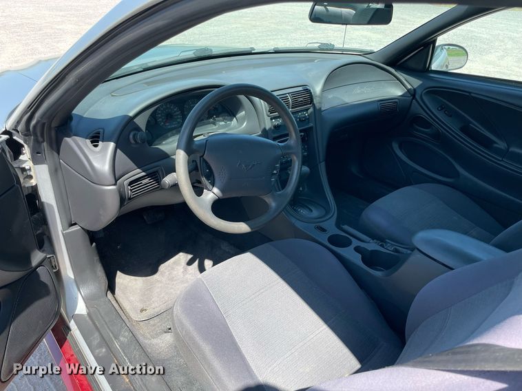 image for item NT9409 2001 Ford Mustang