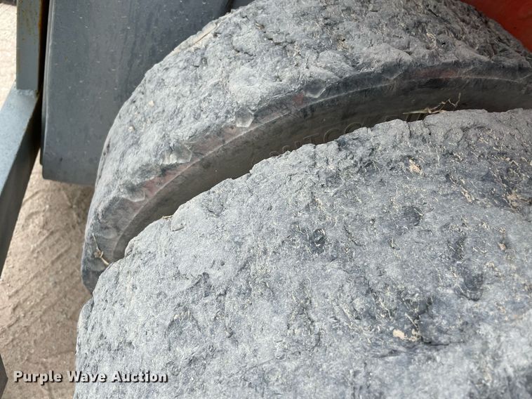 image for item NT9434 Toyota FDU70  forklift