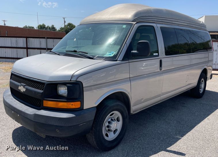 image for item NT9503 2008 Chevrolet Express 3500