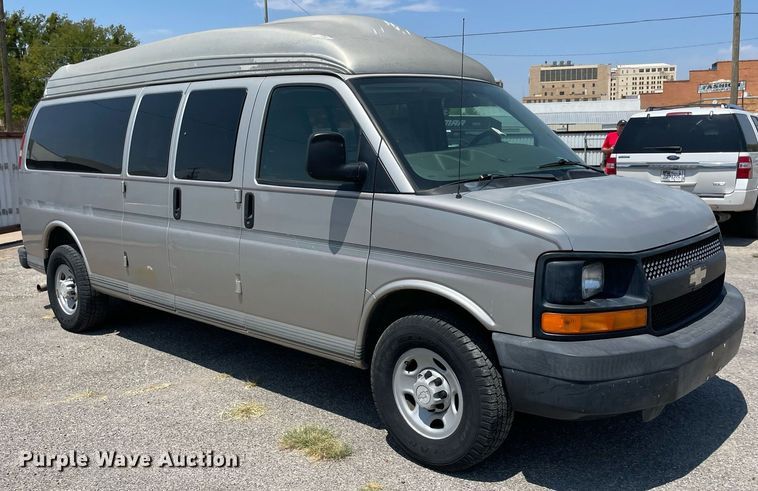 image for item NT9503 2008 Chevrolet Express 3500