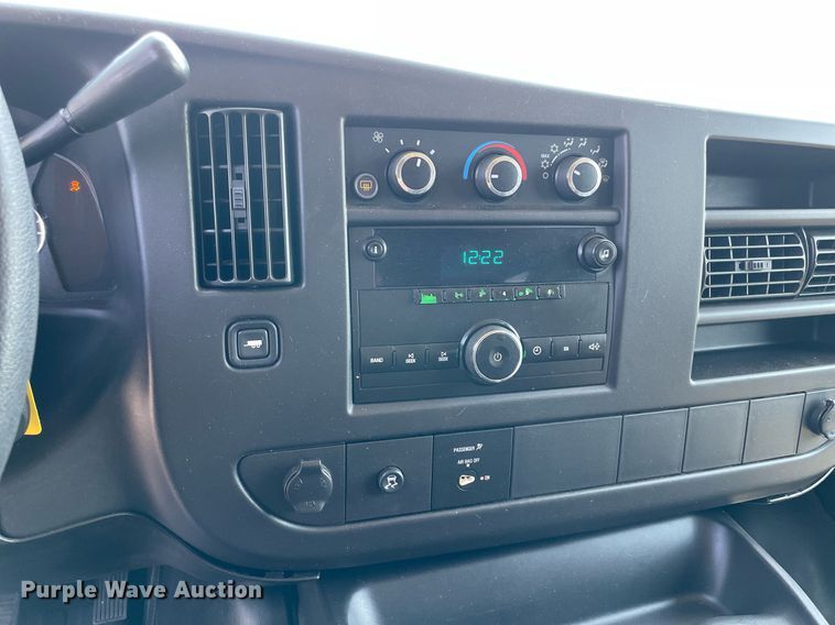 image for item NT9503 2008 Chevrolet Express 3500